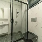F48 Homes Apartament *